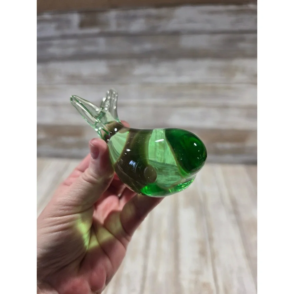 Vintage Green Art Glass Whale Figurine Hand Blown‎ Nautical Paperweight Decor